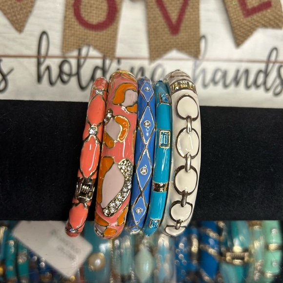 Six Colorful Bangles - Picture 1 of 2